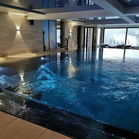 Luxe Snow Retreat 005 Apartman