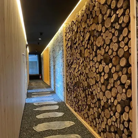 Luxe Snow Retreat 005 * Kopaonik