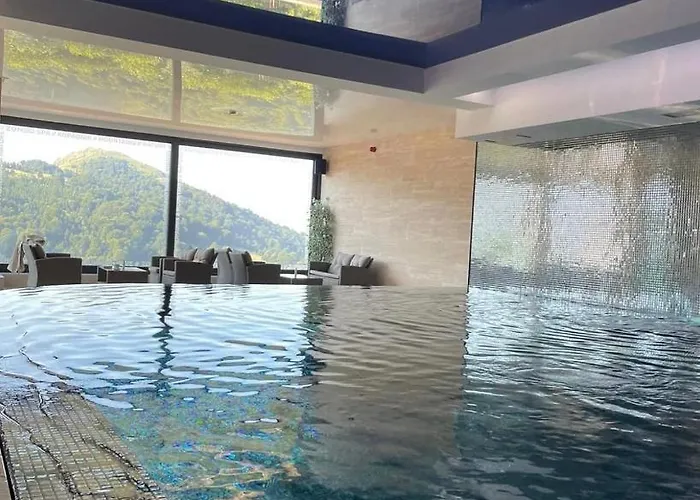 Luxe Snow Retreat 005 アパート