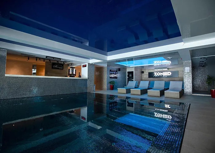 アパート Luxe Snow Retreat 005 *